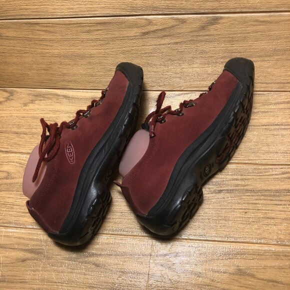 Keen Women's Burgundy and Black Athletic Shoes - Picture 3 of 14